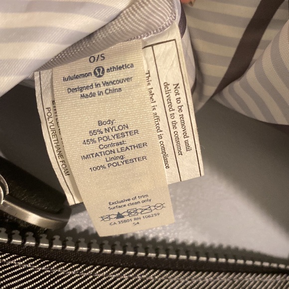 Large Grey LuluLemon Duffle Bag - Picture 8 of 8